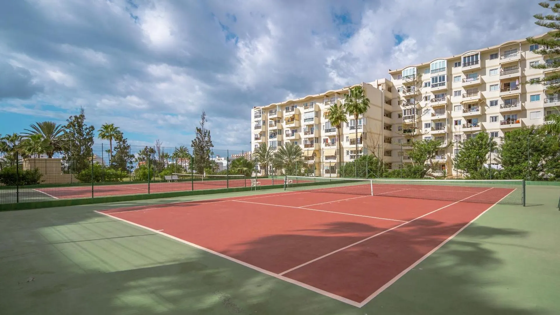 アパート Modern Estudio Eldorado Playa De Las Americas スペイン